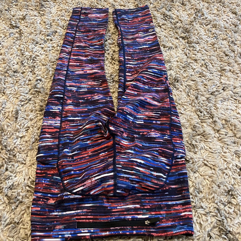 Lululemon Patterned Cropped Legging